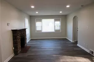 212 Evans Dr, Ellwood City, PA 16117 - Photo 9