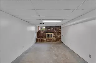 9830 Don Dr, North Huntingdon, PA 15642 - Photo 23