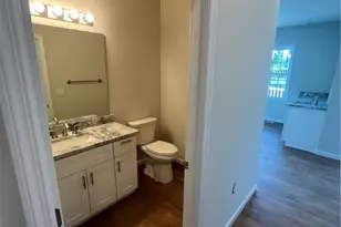 1558 NW Parkwood Pointe Dr, Moon/Crescent Twp, PA 15046 - Photo 7