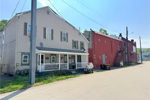 57 Connellsville St, Dunbar, PA 15431 - Photo 11