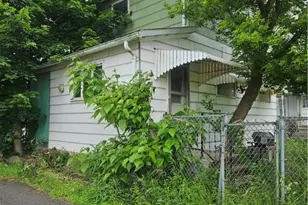 340 S Chestnut St, Butler, PA 16001 - Photo 1