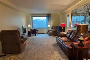 320 Fort Duquesne Blvd, Downtown Pgh, PA 15222 - Photo 3