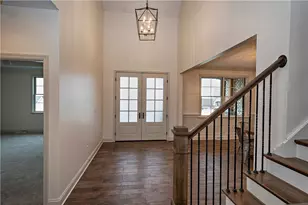 1033 Skyline Dr, Cecil, PA 15317 - Photo 13