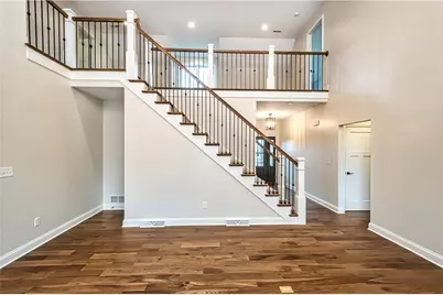 1033 Skyline Dr, Cecil, PA 15317 - Photo 15