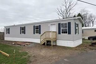 41 Sky View Dr, Oakdale, PA 15071 - Photo 1