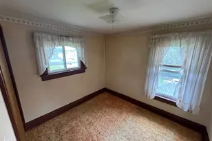 521 McClure, Sharon, PA 16146 - Photo 11