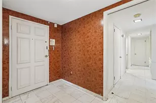 5048 Fifth Ave, Pittsburgh, PA 15232 - Photo 11