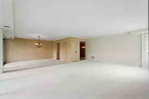 5048 Fifth Ave, Pittsburgh, PA 15232 - Photo 5