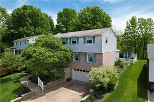 714 Twin Oak, Pittsburgh, PA 15235 - Photo 1