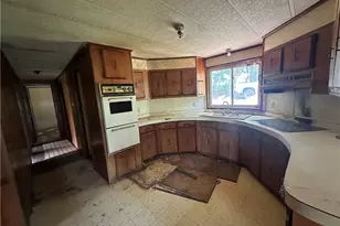 22 Howes Ln, Deemston Boro, PA 15333 - Photo 15