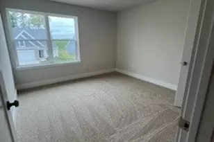 328 Stately Ct, Adams Township, PA 16046 - Photo 17