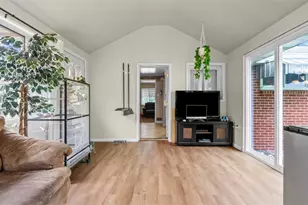 900 Grand Ave, Aliquippa, PA 15001 - Photo 17