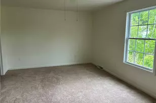 607 Crestview Ln, Lower Burrell, PA 15068 - Photo 15