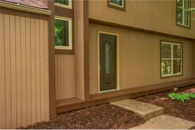 1259 Lakevue Drive, Penn Township, PA 16002 - Photo 9