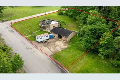 450 Penn Ave, Aliquippa, PA 15001 - Photo 1