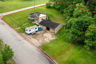 450 Penn Ave, Aliquippa, PA 15001 - Photo 1