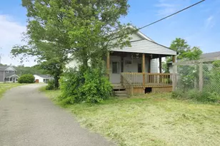 511 Joffre Bulger Rd, Smith Township, PA 15053 - Photo 3