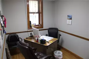 117 S McKean St, Butler, PA 16001 - Photo 11