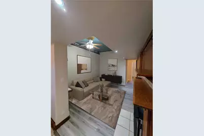 2422 Main St #1, Pittsburgh, PA 15235 - Photo 9