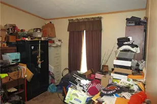 615 Amy Ln, Center Township, PA 16001 - Photo 11