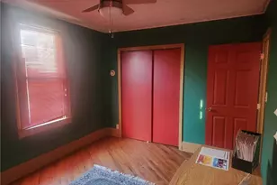 223 Hoeveler, Springdale Boro, PA 15144 - Photo 9