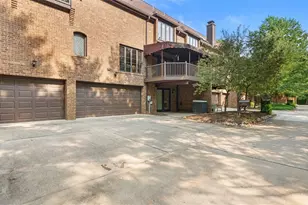 105 Bristol Sq, Pittsburgh, PA 15238 - Photo 9