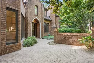 105 Bristol Sq, Pittsburgh, PA 15238 - Photo 3