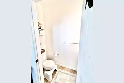 1869 Pioneer, Pittsburgh, PA 15143 - Photo 13