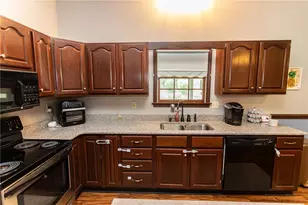 406 Dove Dr, South Union Township, PA 15401 - Photo 19