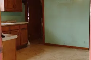 594 E Main St Ext, Pine Township, PA 16127 - Photo 5