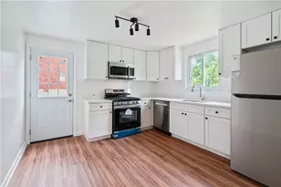 114 Oliver Dr, White Oak, PA 15131 - Photo 7