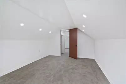 114 Oliver Dr, White Oak, PA 15131 - Photo 11