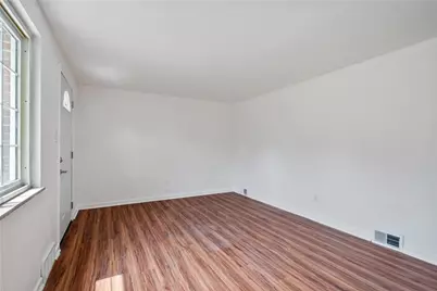 114 Oliver Dr, White Oak, PA 15131 - Photo 5