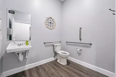 100 American Way, Springfield Township, PA 16137 - Photo 17