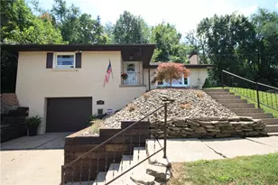 534 Ehman Ave, Baden, PA 15005 - Photo 1