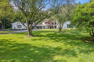 881 Blackburn Rd, Sewickley Heights, PA 15143 - Photo 1