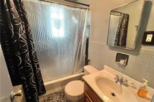 806 Inwood St, Homewood Brushton, PA 15208 - Photo 13