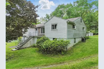 1726 Hillsdale Ave, Economy, PA 15003 - Photo 1