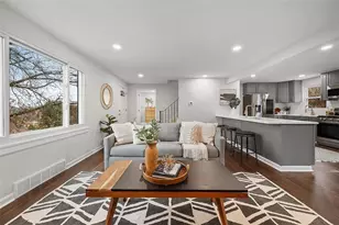 1171 Arrowood Dr, Pittsburgh, PA 15243 - Photo 5