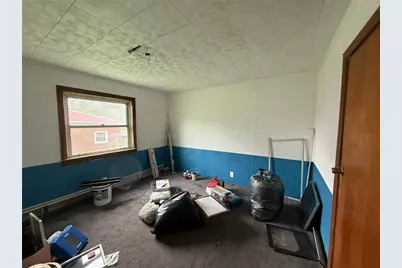 1453 W Pitt St, Jennerstown Boro, PA 15547 - Photo 7