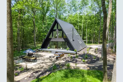 3019 Oak Ridge Ln, Saltlick Township, PA 15622 - Photo 1