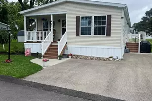 401 Sunny Dale Dr, Cranberry Township, PA 16066 - Photo 1