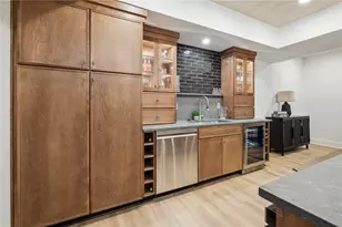 106 Dana Dr, Pittsburgh, PA 15090 - Photo 35