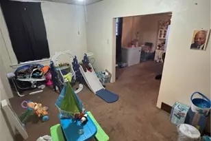 125 Frazier Ave, Stowe Township, PA 15136 - Photo 3