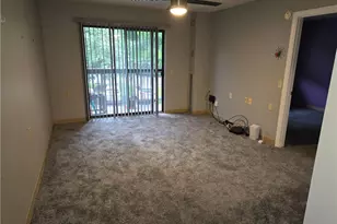 1987 Centurion Dr, Pittsburgh, PA 15221 - Photo 7