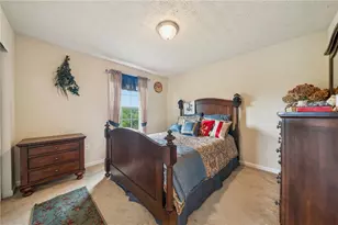 517 Callie Ct, Rostraver, PA 15089 - Photo 17