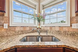 517 Callie Ct, Rostraver, PA 15089 - Photo 9