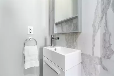 309 37th Str., Pittsburgh, PA 15201 - Photo 13