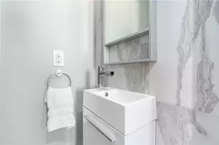 309 37th St, Pittsburgh, PA 15201 - Photo 13