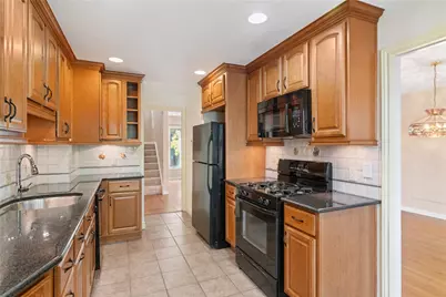 100 Denniston St #53, Pittsburgh, PA 15206 - Photo 5